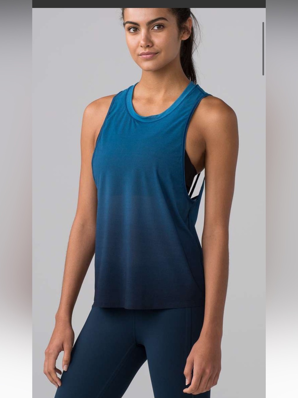 Rare ! NWT Lululemon mesh Sleeveless Chase me tank Blue Ombre